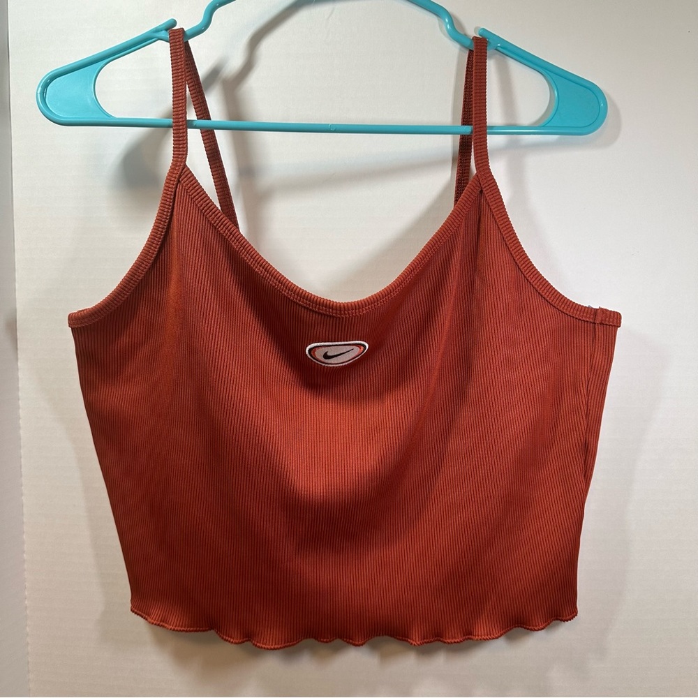 Nike Crop Tank